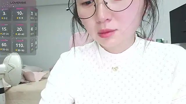 Diva VVN online show from February 25, 2026, 12:22 am