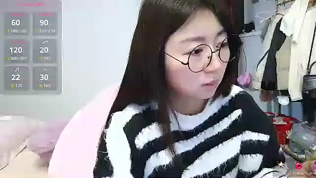 Diva VVN online show from February 4, 2026, 11:55 pm