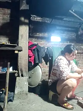 Snapshot of siki-00 chatting on November 12, 2025, 11:41 pm siki-00 online show from November 12, 2025, 11:41 pm