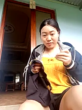 Snapshot of siki-00 chatting on October 2, 2025, 1:31 am siki-00 online show from October 2, 2025, 1:31 am