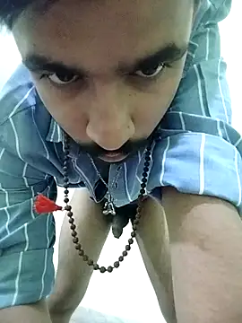 Snapshot of indian_danny chatting on May 5, 2026, 11:52 pm indian danny online show from May 5, 2026, 11:52 pm