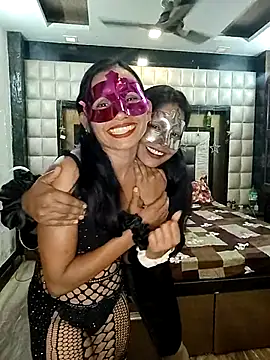 Snapshot of Aarushi_sexy chatting on September 24, 2025, 8:21 am Aarushi sexy online show from September 24, 2025, 8:21 am