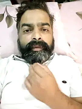 Snapshot of demon_royal chatting on December 2, 2025, 5:47 pm demon royal online show from December 2, 2025, 5:47 pm