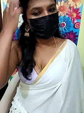 Divya Spandhana 90 online show from October 15, 2025, 5:32 pm