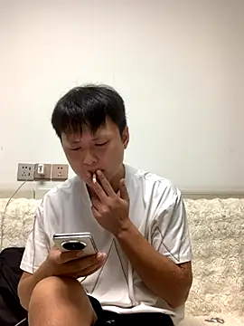 Acuteman online show from September 27, 2025, 1:39 pm