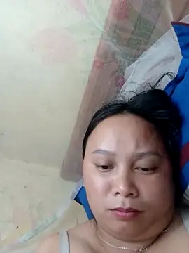 -Kitty-92 online show from September 28, 2025, 5:31 pm