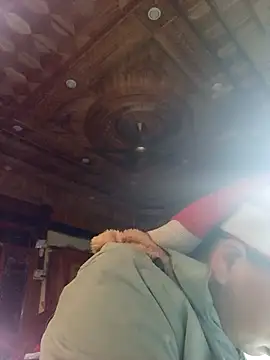 -Kitty-92 online show from November 5, 2025, 1:09 am