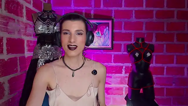 Moira-Hot online show from March 29, 2026, 6:31 pm