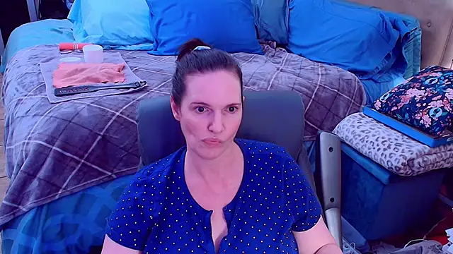 ninajaymes online show from February 21, 2026, 11:40 pm