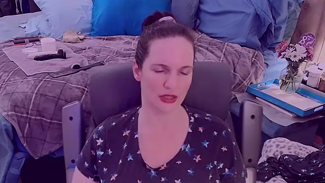 Snapshot of ninajaymes chatting on March 5, 2025, 9:05 am ninajaymes online show from March 5, 2025, 9:05 am