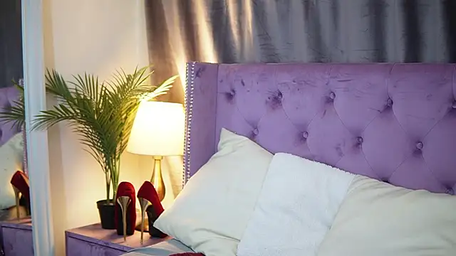 SaraiAngel online show from February 21, 2026, 10:34 pm