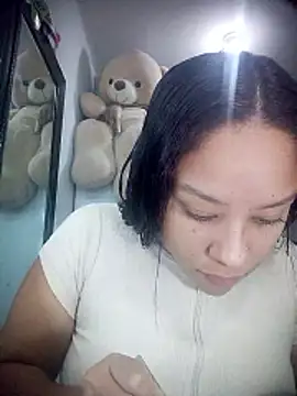 Snapshot of EAAM1@xh chatting on January 13, 2026, 9:08 pm EAAM1xh online show from January 13, 2026, 9:08 pm