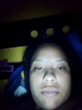 Snapshot of EAAM1@xh chatting on February 5, 2026, 3:24 am EAAM1xh online show from February 5, 2026, 3:24 am