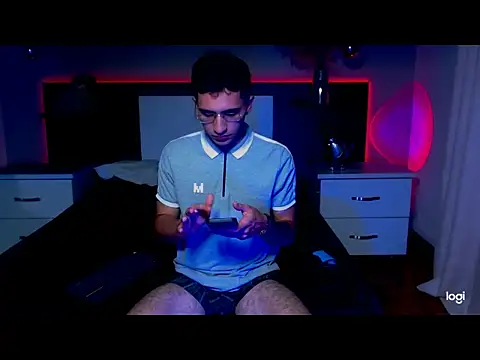 eriikjoness online show from November 9, 2025, 1:09 am