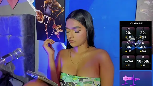 lau-hot online show from March 12, 2026, 8:35 pm