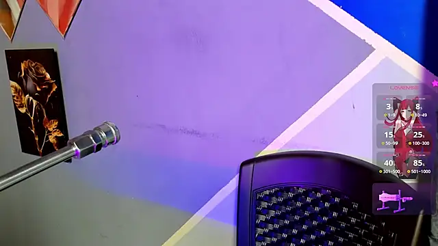 lau-hot online show from December 15, 2025, 7:52 pm