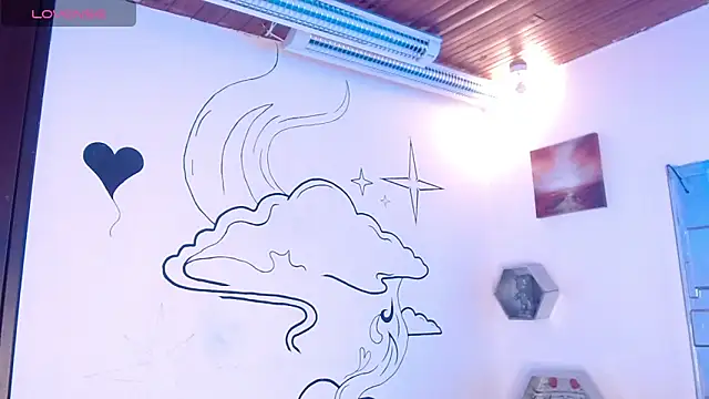 Snapshot of Trinity_Knox chatting on December 15, 2025, 3:51 pm Trinity Knox online show from December 15, 2025, 3:51 pm