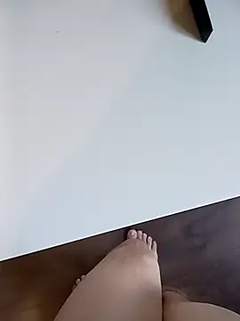 Snapshot of NiceBadgera chatting on March 3, 2026, 9:27 am NiceBadgera online show from March 3, 2026, 9:27 am