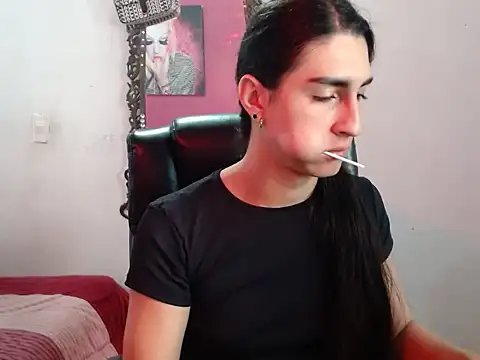 Snapshot of lola_diez chatting on October 7, 2025, 6:20 pm lola diez online show from October 7, 2025, 6:20 pm