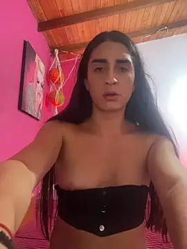 Snapshot of lola_diez chatting on October 22, 2025, 3:17 am lola diez online show from October 22, 2025, 3:17 am