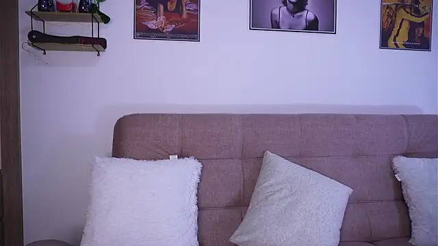 Snapshot of SophiieCumsx chatting on October 31, 2025, 5:09 pm SophiieCumsx online show from October 31, 2025, 5:09 pm