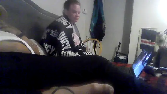Snapshot of Sexdemonfrfr chatting on April 2, 2026, 1:46 am Sexdemonfrfr online show from April 2, 2026, 1:46 am