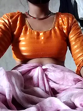 Snapshot of Cutey_neha01 chatting on September 11, 2025, 8:14 am Cutey neha01 online show from September 11, 2025, 8:14 am