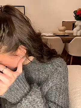 SophiiaStarr online show from October 24, 2025, 5:34 pm