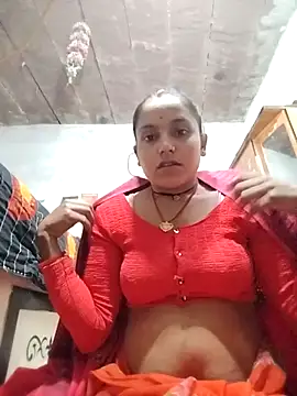 Snapshot of Sonam_shinde chatting on December 22, 2025, 5:02 pm Sonam shinde online show from December 22, 2025, 5:02 pm