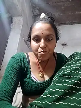 Snapshot of Sonam_shinde chatting on December 21, 2025, 11:01 am Sonam shinde online show from December 21, 2025, 11:01 am