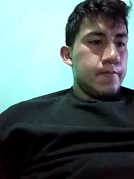 Snapshot of True_Di chatting on September 15, 2025, 1:50 am True Di online show from September 15, 2025, 1:50 am