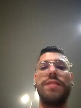 DanteWinter online show from December 21, 2025, 1:19 am