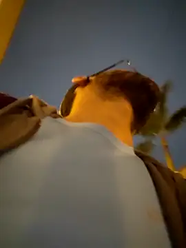 Snapshot of DanteWinter chatting on November 18, 2025, 2:16 am DanteWinter online show from November 18, 2025, 2:16 am