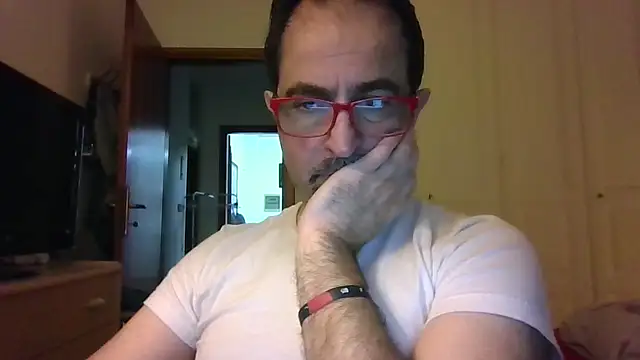 max im69 online show from May 29, 2026, 8:26 pm