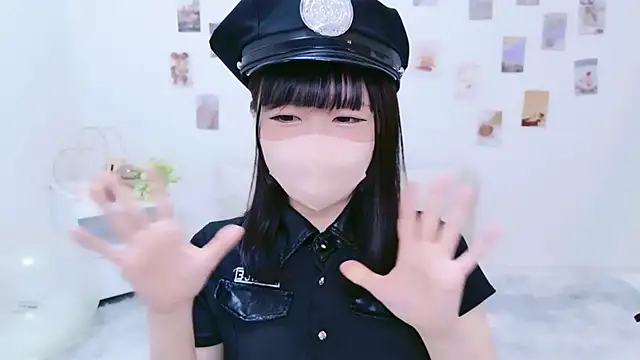 fumika f online show from October 17, 2025, 3:43 am