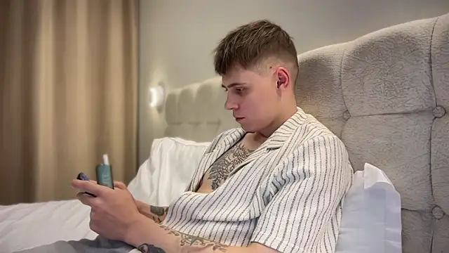 Tyler Garner online show from September 10, 2025, 6:29 pm