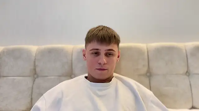 Tyler Garner online show from September 12, 2025, 1:33 pm