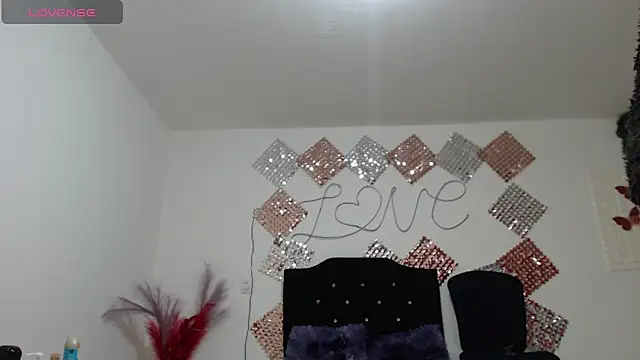 jatzibe hot 93 online show from April 15, 2026, 3:49 pm