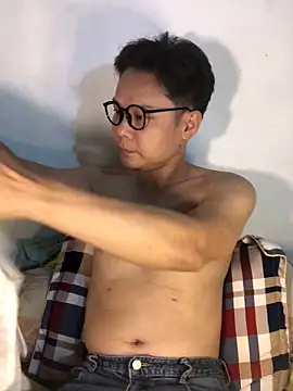 datnguyenvn online show from February 9, 2026, 8:12 am