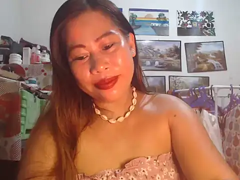 Snapshot of filipina_beauty chatting on October 7, 2025, 7:04 pm filipina beauty online show from October 7, 2025, 7:04 pm