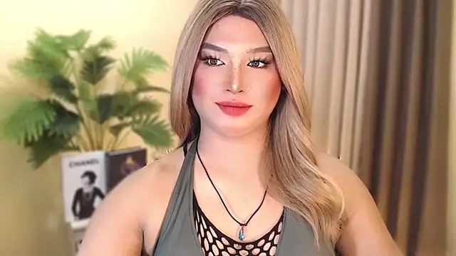 UrGoddess Kiera online show from October 23, 2025, 5:11 pm