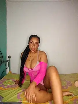 Queen Amara online show from April 21, 2026, 3:57 am