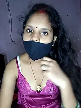 Snapshot of Komal-Rajput chatting on November 20, 2025, 2:40 pm Komal-Rajput online show from November 20, 2025, 2:40 pm