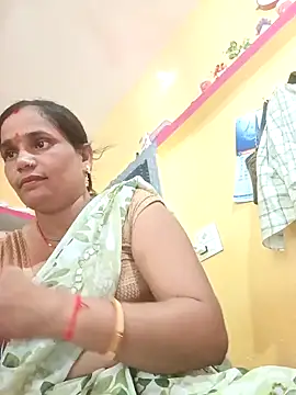 Hot-kal93 online show from September 16, 2025, 3:51 am