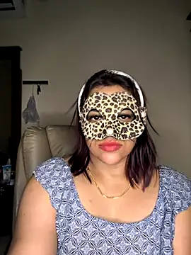 SLNatasha online show from November 22, 2025, 10:25 am