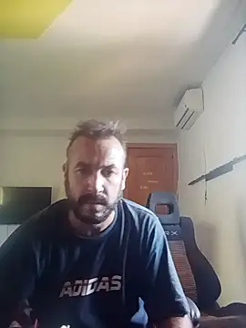 locoooo1313 online show from September 30, 2025, 10:32 am