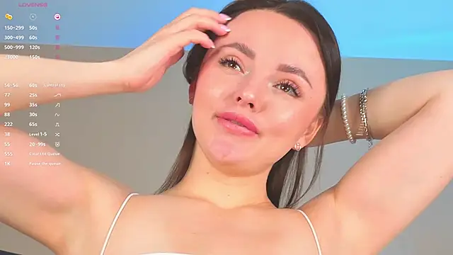 Snapshot of OliviaKis_ chatting on November 20, 2025, 7:31 am OliviaKis online show from November 20, 2025, 7:31 am