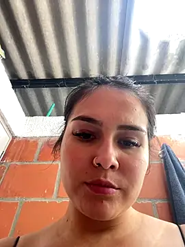 Snapshot of amberbakee chatting on December 4, 2025, 7:24 pm amberbakee online show from December 4, 2025, 7:24 pm