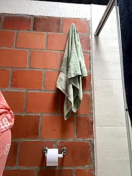 Snapshot of amberbakee chatting on November 3, 2025, 3:26 pm amberbakee online show from November 3, 2025, 3:26 pm