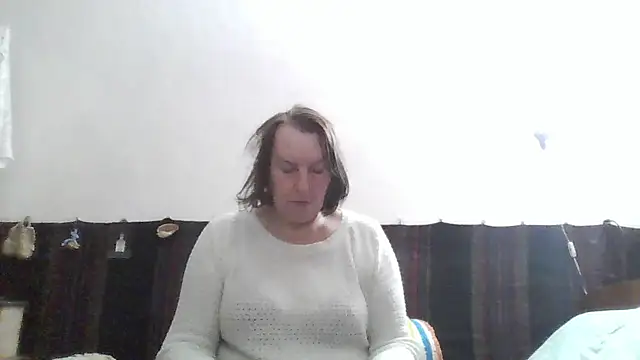 AnnaLive570 online show from April 4, 2026, 2:18 am